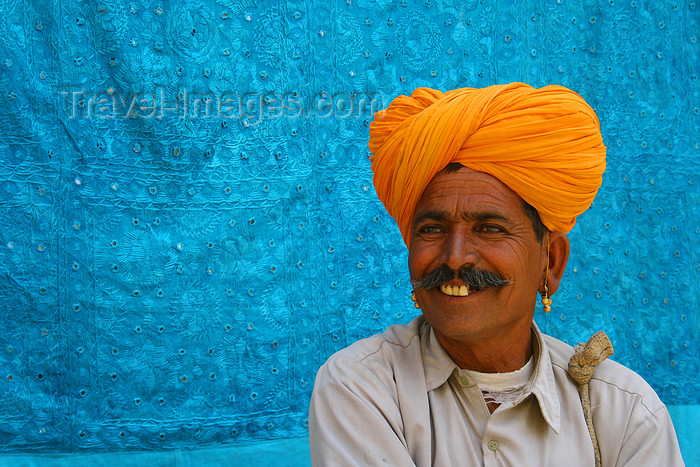 india445: Jodhpur, Rajasthan, India: man with handlebar moustache and turban - photo by M.Wright - (c) Travel-Images.com - Stock Photography agency - Image Bank