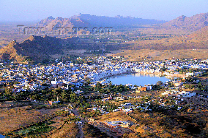 india455: Pushkar, Rajasthan, India: the city seen from the Savitri Temple path - photo by M.Wright - (c) Travel-Images.com - Stock Photography agency - Image Bank