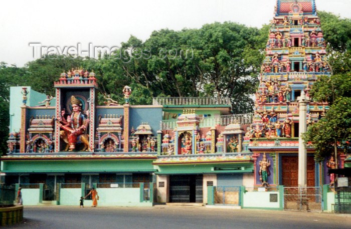 india46: India - Bangalore / BLR: temple (photo by Miguel Torres) - (c) Travel-Images.com - Stock Photography agency - Image Bank