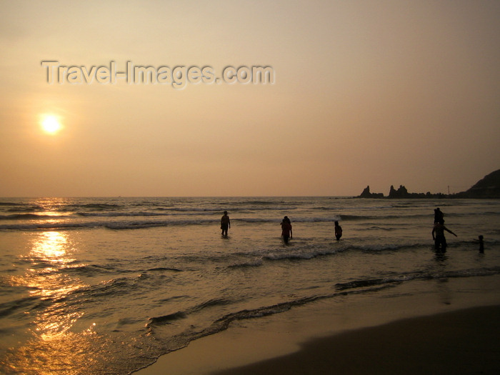 india70: Goa, India: Arambol Beach - late afternoon in the beach - photo by R.Resende - (c) Travel-Images.com - Stock Photography agency - Image Bank