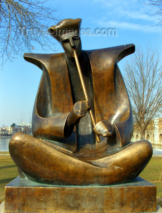 iran14: Isphahan / Isfahan - Iran: 'the piper shepherd' - by the sculptor M.D. Garousian, near the Si-o-se Pol bridge, Jolfa Armenian quarter - photo by N.Mahmudova - (c) Travel-Images.com - Stock Photography agency - Image Bank