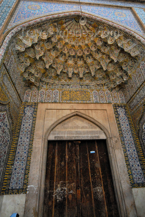 iran188: Iran - Shiraz: entrance to the Vakil Mosque at the Vakil bazaar - Masjed-e Vakil - photo by M.Torres - (c) Travel-Images.com - Stock Photography agency - Image Bank