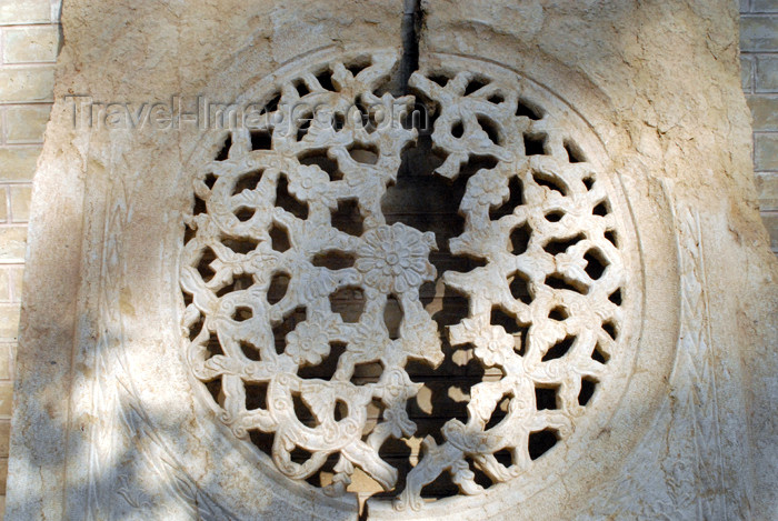 iran201: Iran - Shiraz: broken lace-work of marble - Qavam House - Narenjestan e Qavam - photo by M.Torres - (c) Travel-Images.com - Stock Photography agency - Image Bank