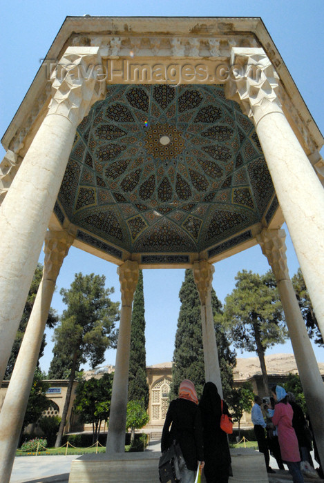 iran220: Iran - Shiraz: Mausoleum of Hafez - people at the poet's tomb - photo by M.Torres - (c) Travel-Images.com - Stock Photography agency - Image Bank