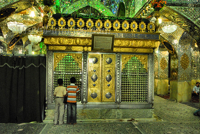 iran227: Iran - Shiraz: the tomb - mausoleum of Sayyed Aladdin Hossein, one of the sons of the seventh Iman - photo by M.Torres - (c) Travel-Images.com - Stock Photography agency - Image Bank