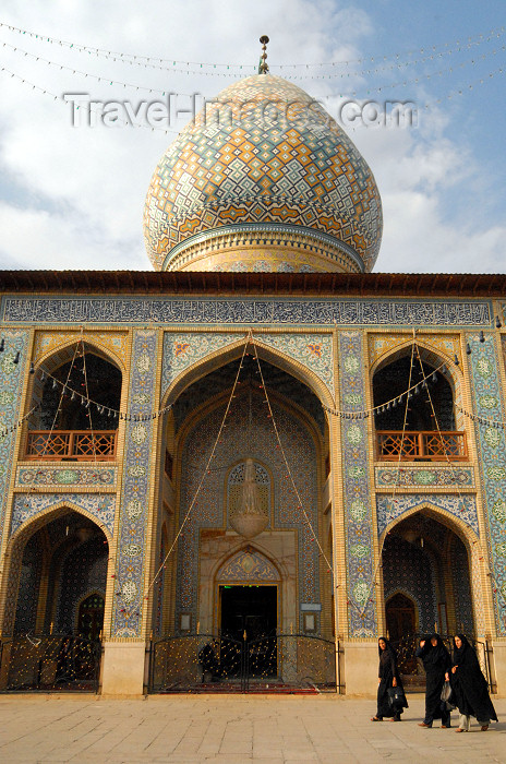 iran232: Iran - Shiraz: entrance - mausoleum of Sayyed Aladdin Hossein - photo by M.Torres - (c) Travel-Images.com - Stock Photography agency - Image Bank