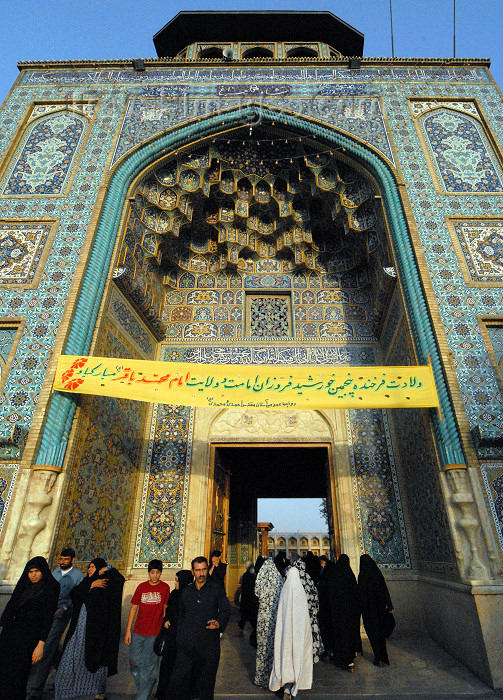 iran250: Iran - Shiraz: Shah-e-Cheragh mausoleum - photo by M.Torres - (c) Travel-Images.com - Stock Photography agency - Image Bank