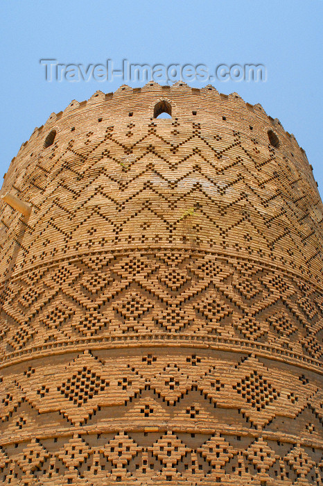 iran261: Iran - Shiraz: beatiful geometrical motives made with bricks - Karim Khan Zand citadel - photo by M.Torres - (c) Travel-Images.com - Stock Photography agency - Image Bank