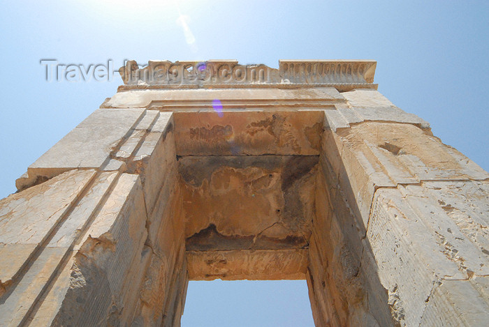 iran287: Iran - Persepolis: Hall of 100 columns - portico - photo by M.Torres - (c) Travel-Images.com - Stock Photography agency - Image Bank