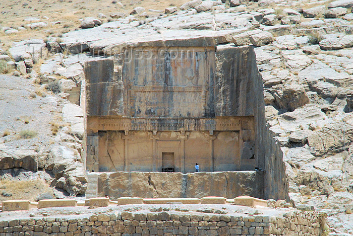 iran302: Iran - Persepolis: Tomb of Artaxerxes III - carved in the rock - photo by M.Torres - (c) Travel-Images.com - Stock Photography agency - Image Bank