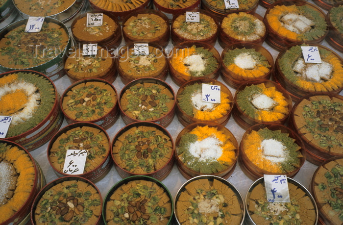 iran405: Iran - Kashan, Isfahan province: cakes at a confectionery shop - photo by W.Allgower - (c) Travel-Images.com - Stock Photography agency - Image Bank