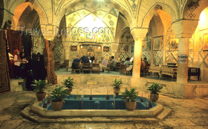 iran413: Iran - Kerman: tea house in the bazaar - former baths - photo by W.Allgower - (c) Travel-Images.com - Stock Photography agency - Image Bank