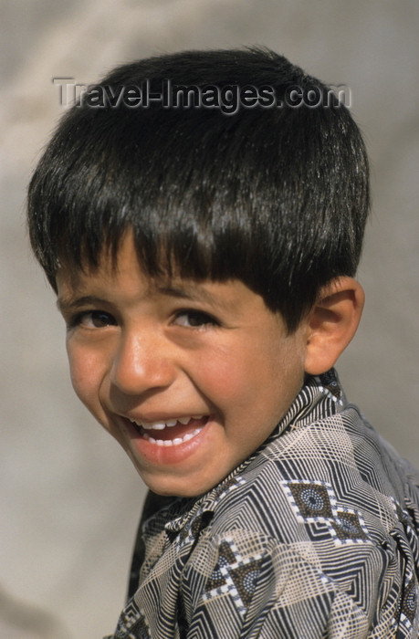 iran430: Iran - Takab / Tikab: Kurdish boy - photo by W.Allgower - (c) Travel-Images.com - Stock Photography agency - Image Bank