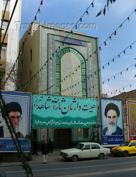 iran44: Tabriz - East Azerbaijan, Iran: tiled façade flanked by Grand Ayatollahs Khamenei and Khomeini - photo by N.Mahmudova - (c) Travel-Images.com - Stock Photography agency - Image Bank