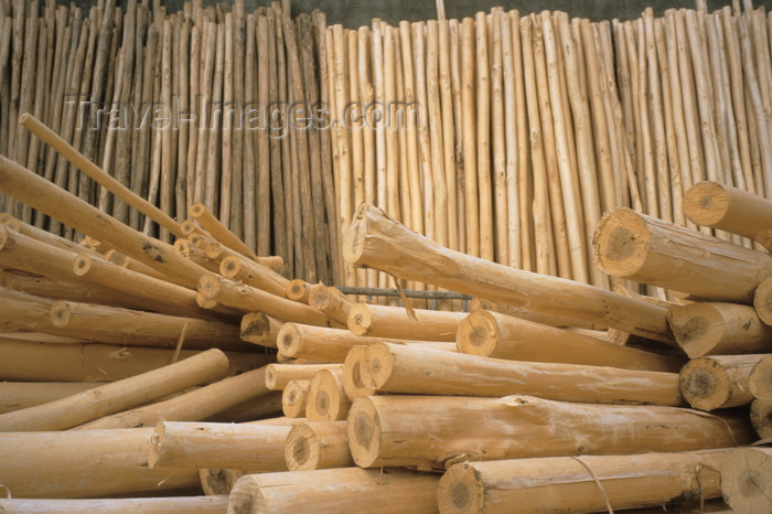 iran454: Iran - Hamadan: timber at a sawmill - photo by W.Allgower - (c) Travel-Images.com - Stock Photography agency - Image Bank