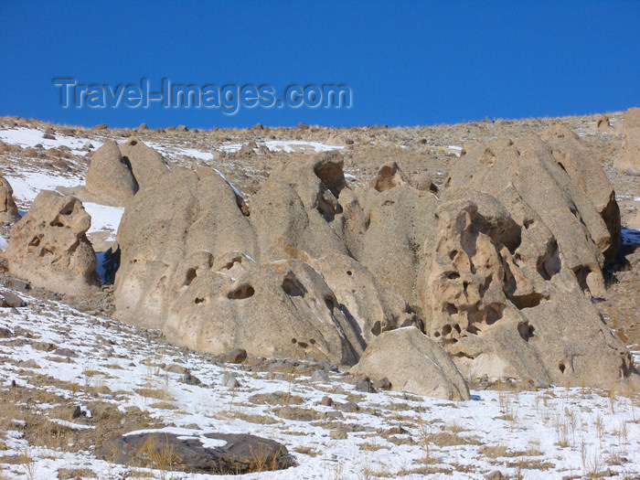 iran521: Kandovan, Osku - East Azerbaijan, Iran: eroded conical rocks  - photo by N.Mahmudova - (c) Travel-Images.com - Stock Photography agency - Image Bank