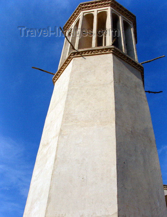 iran537: Yazd, Iran: windcatcher at the Shesh Badgiri cistern - wind towers use the Coanda effect - photo by N.Mahmudova - (c) Travel-Images.com - Stock Photography agency - Image Bank