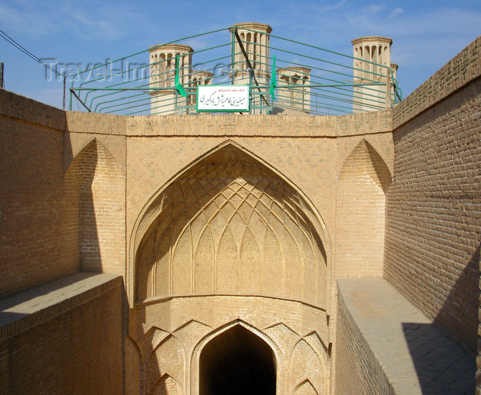 iran540: Yazd, Iran: stairs leading to a cistern - Shesh Badgiri anbar - Sar-dar entrance - photo by N.Mahmudova - (c) Travel-Images.com - Stock Photography agency - Image Bank