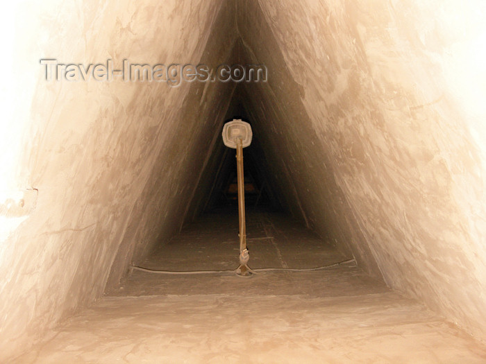 iran566: Yazd, Iran: a badgir from inside - windcatcher interior - photo by N.Mahmudova - (c) Travel-Images.com - Stock Photography agency - Image Bank