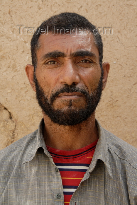 iran568: Yazd, Iran: portrait of a man - photo by G.Koelman - (c) Travel-Images.com - Stock Photography agency - Image Bank