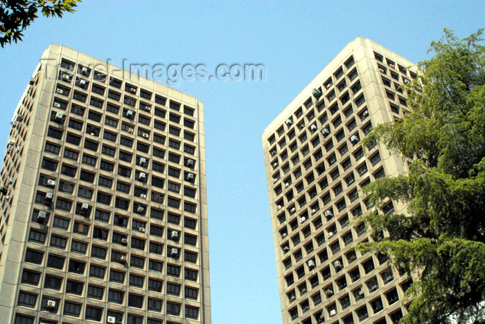 iran69: Iran - Tehran - apartment buildings - Keshavarz Blvd - photo by M.Torres - (c) Travel-Images.com - Stock Photography agency - Image Bank