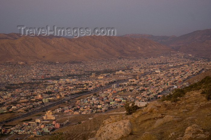 iraq104: Duhok / Dohuk / Dehok / Dahok, Kurdistan, Iraq: the city from the hills - photo by J.Wreford - (c) Travel-Images.com - Stock Photography agency - Image Bank