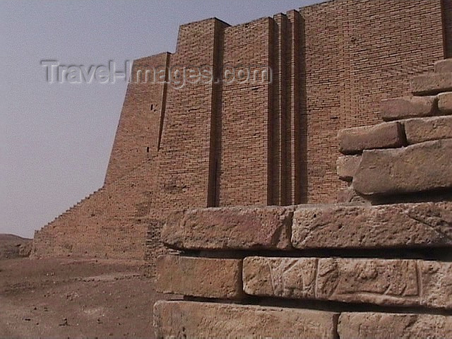 iraq72: Ur of the Chaldees - Dhi Qar / Nasiriya province, Iraq: ziggurat - detail - photo by A.Slobodianik - (c) Travel-Images.com - Stock Photography agency - Image Bank