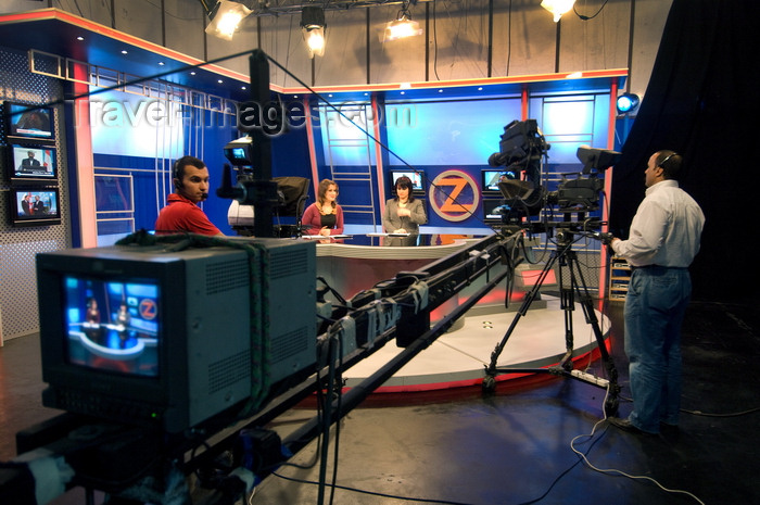 iraq97: Arbil / Erbil / Irbil / Hawler, Kurdistan, Iraq: Zagros TV Studio - behind the camera - the news team - photo by J.Wreford - (c) Travel-Images.com - Stock Photography agency - Image Bank