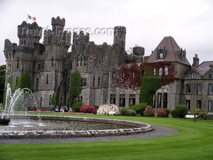 ireland72: Ireland - Ashford castle (County Mayo) - photo by R.Wallace - (c) Travel-Images.com - Stock Photography agency - Image Bank