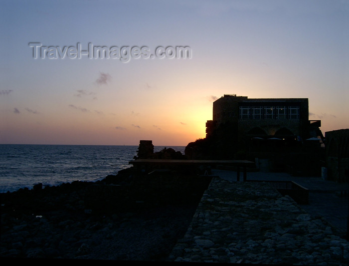 israel140: Israel - Qesarriya / Caesarea Maritima / Caesarea Palaestina, Haifa district: sunset at the Crusader's dungeons - Mediterranean sea - photo by Efi Keren - (c) Travel-Images.com - Stock Photography agency - Image Bank