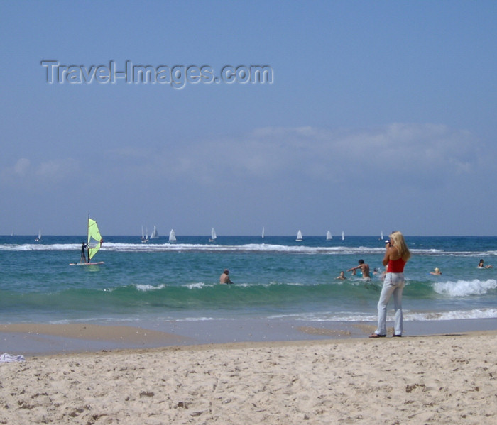 israel152: Israel - Kibbutz Sdot Yam: photographer at work - beach - photo by Efi Keren - (c) Travel-Images.com - Stock Photography agency - Image Bank