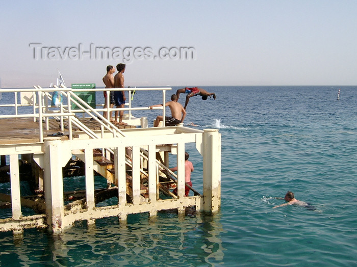 israel182: Israel - Eilat: diving in the Red Sea - photo by Efi Keren - (c) Travel-Images.com - Stock Photography agency - Image Bank