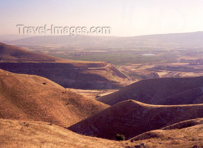 israel2: Israel - Golan Heights: undulating hills - photo by M.Torres - (c) Travel-Images.com - Stock Photography agency - Image Bank