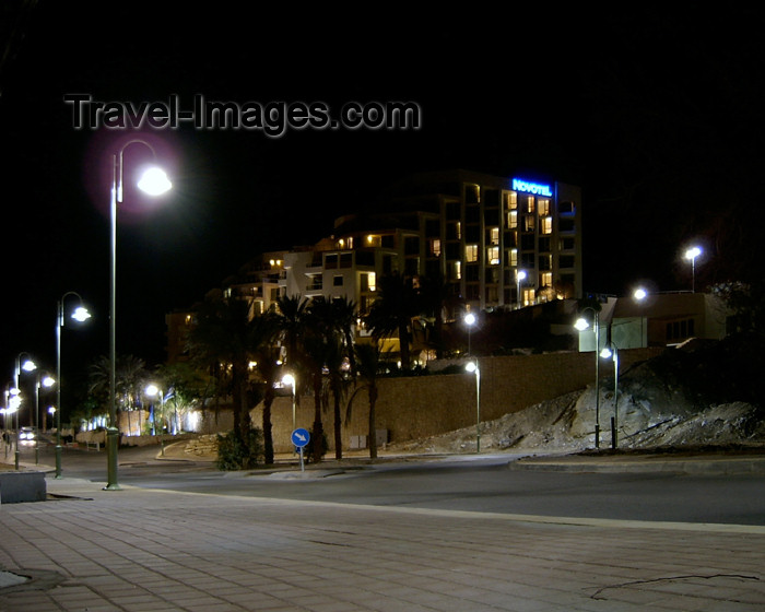 israel214: Israel - Dead sea - Neve-Zohar: Hotel Novotel Thalassa Dead Sea - nocturnal - photo by Efi Keren - (c) Travel-Images.com - Stock Photography agency - Image Bank