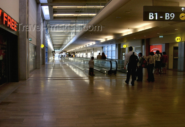 israel271: Israel - Tel Aviv: at Ben Gurion airport - photo by Efi Keren - (c) Travel-Images.com - Stock Photography agency - Image Bank