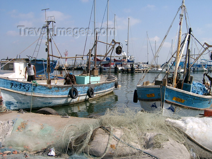 israel302: Israel - Acre / Akko: fishing boats in the Old Port - photo by E.Keren - (c) Travel-Images.com - Stock Photography agency - Image Bank