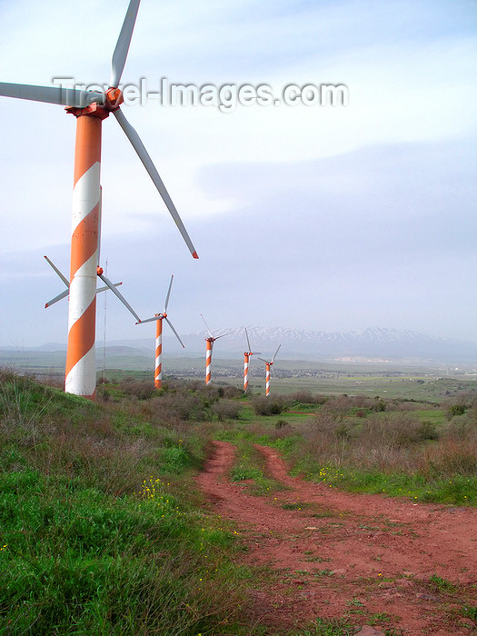 israel352: Golan Heights, Israel: wind turbines - wind power units - WPU - photo by E.Keren - (c) Travel-Images.com - Stock Photography agency - Image Bank