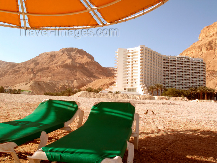 israel367: Dead sea - Ein Bokek, Israel: beach chairs at the Hotel Meridien - photo by E.Keren - (c) Travel-Images.com - Stock Photography agency - Image Bank