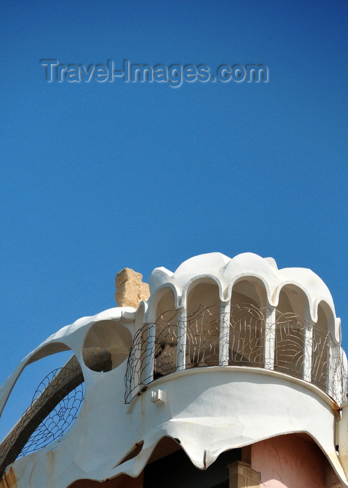 israel77: Tel Aviv, Israel: detail of the Crazy House, Gaudi-style, architect Leon Geneva, 181 HaYarkon St - photo by M.Torres - (c) Travel-Images.com - Stock Photography agency - Image Bank