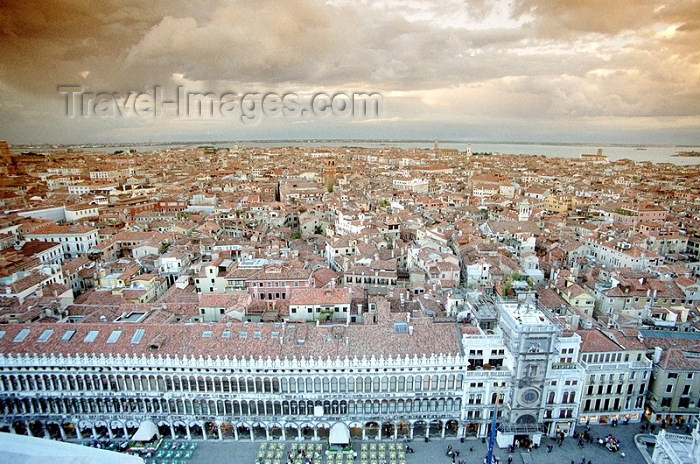 italy102: Italy - Venice / Venezia (Venetia / Veneto) / VCE : view from San Marco campanile - looking west towards Piazza San Marco and the San Marco district (photo by J.Kaman) - (c) Travel-Images.com - Stock Photography agency - Image Bank