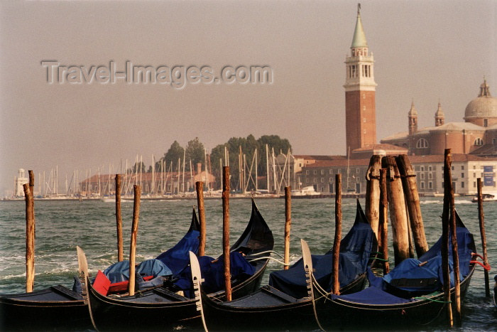 italy138: Venice: gondolas and San Giorgio Maggiore island (photo by J.Rabindra) - (c) Travel-Images.com - Stock Photography agency - Image Bank