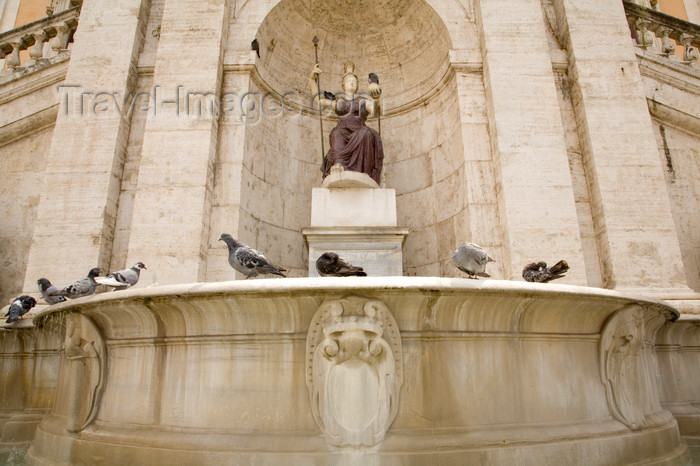 italy375: Rome, Italy: Dea Roma - Minerva - fountain outside Palazzo Senatorio in Piazza Campidoglio - photo by I.Middleton - (c) Travel-Images.com - Stock Photography agency - Image Bank