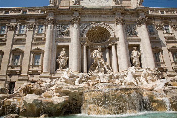 italy389: Rome, Italy: Fontana di Trevi and Palazzo Poli - photo by I.Middleton - (c) Travel-Images.com - Stock Photography agency - Image Bank