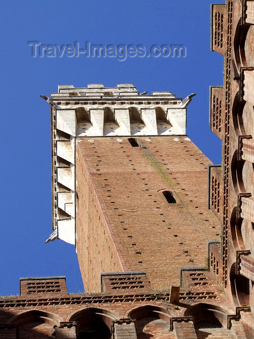 italy400: Italy / Italia - Siena  (Toscany / Toscana) / FLR : under Torre del Mangia - Mangia tower - Unesco world heritage site - photo by M.Bergsma - (c) Travel-Images.com - Stock Photography agency - Image Bank