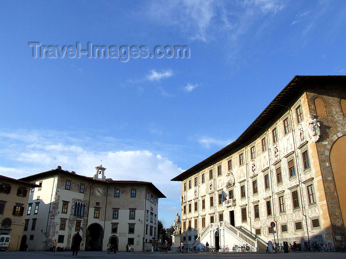 italy405: Pisa, Tuscany - Italy: Piazza dei Cavalieri - Palazzo della Carovana dei Cavalieri - Scuola Normale Superiore - photo by M.Bergsma - (c) Travel-Images.com - Stock Photography agency - Image Bank