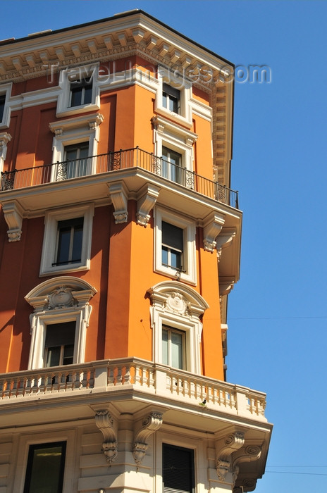 italy446: Rome, Italy: corner of Via Nazionale and Via delle Quattro Fontane - photo by M.Torres - (c) Travel-Images.com - Stock Photography agency - Image Bank