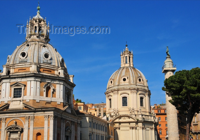 italy460: Rome, Italy: Chiesa di Santa Maria di Loreto by Antonio da Sangallo il Giovane - in the background Trajan's column and the Chiesa del Santissimo Nome di Maria al Foro Traiano - Piazza di Colonna Traiana - photo by M.Torres - (c) Travel-Images.com - Stock Photography agency - Image Bank