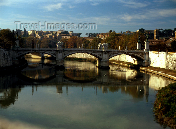 (c) Travel-Images.com - Stock Photography agency - the Global Image Bank