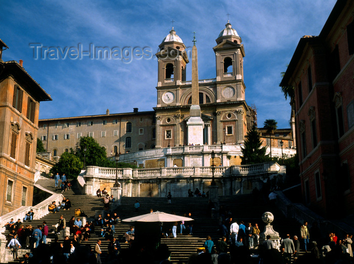 italy483: Rome, Italy: Spanish steps - designed by Francesco de Sanctis - Scalinata della Trinità dei Monti - photo by J.Fekete - (c) Travel-Images.com - Stock Photography agency - Image Bank