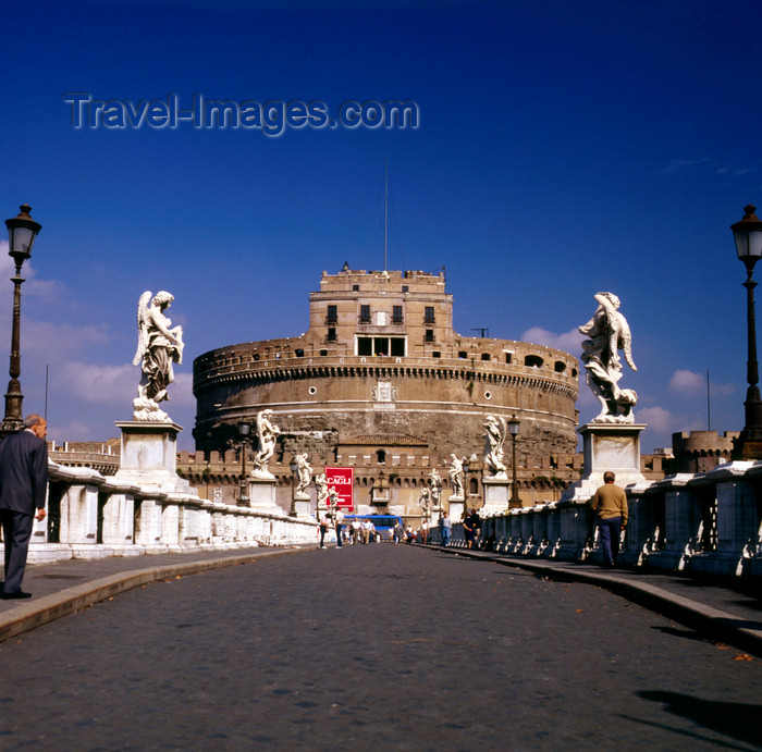 italy488: Rome, Italy:  Castel Sant'Angelo seen from Ponte Sant'Angelo - photo by J.Fekete - (c) Travel-Images.com - Stock Photography agency - Image Bank